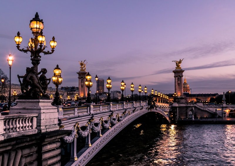 Europe Tour Package - Paris, Switzerland & Italy